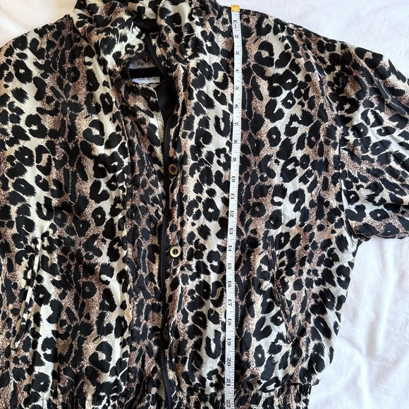 Vintage STUNT 100% Silk Leopard Print Bomber Jacket  Windbreaker Petite Medium - Picture 10 of 10